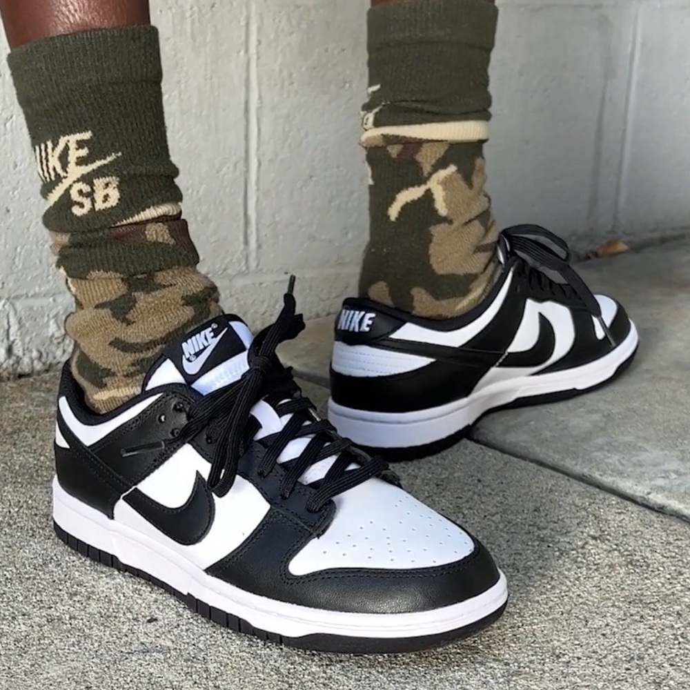 NIB [Nike] Dunk Low-Top “Pandas” Shoes Athletic Sneakers Men’s 11 / W 12.5 - Picture 3 of 15